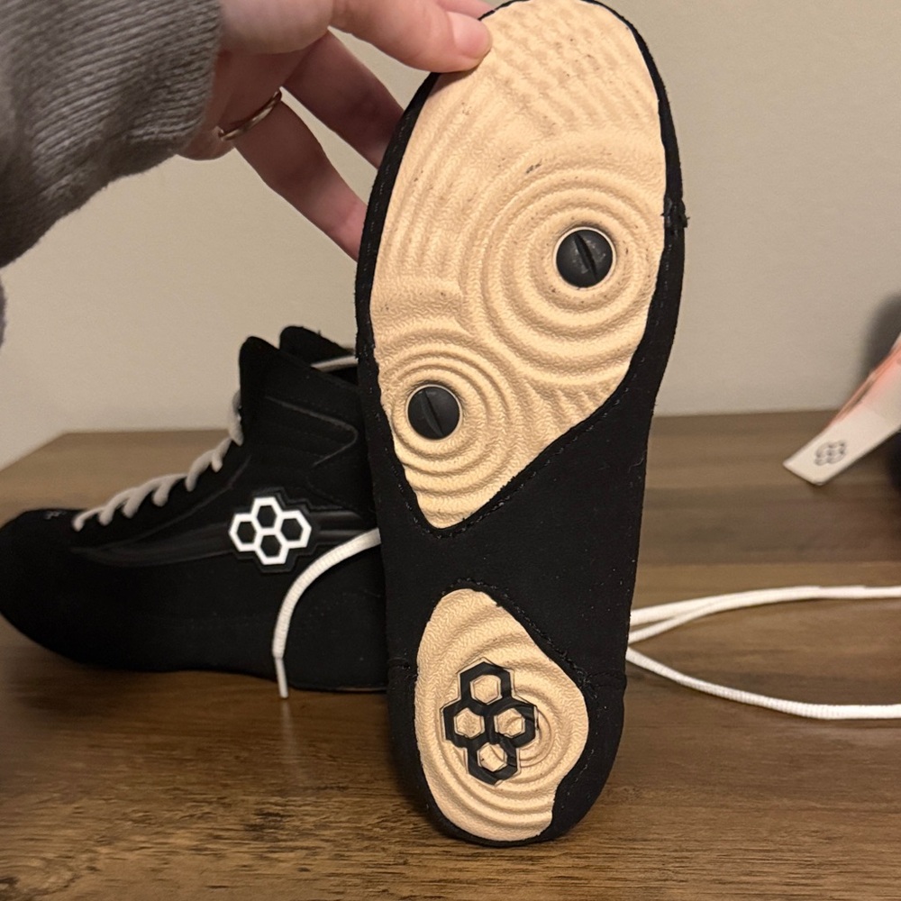 RUDIS “ninety-5” Black High-Top wrestling shoes with White Laces - Picture 3 of 3